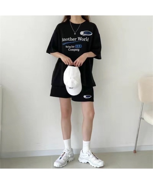 CHEER(チアー)の「RacingプリントTシャツ×ショートパンツSET(セットアップ・レディース・ライトグレー/ブラック/グレー・M)」の6枚目の写真
