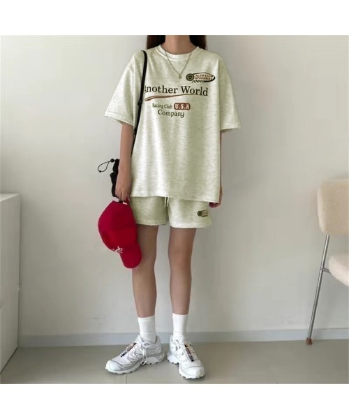 CHEER(チアー)の「RacingプリントTシャツ×ショートパンツSET(セットアップ・レディース・ライトグレー/ブラック/グレー・M)」の13枚目の写真
