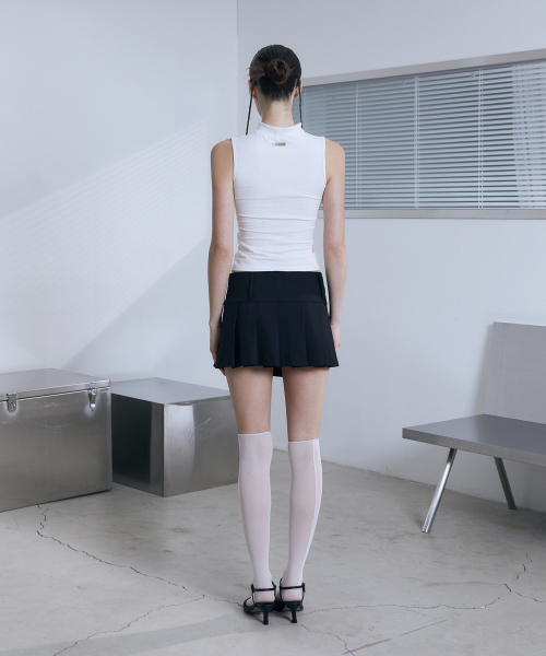 VOONT（ブント）の「Shirring High Neck Sleeveless (IVORY)（Tシャツ/カットソー・レディース・アイボリー・OS）」の5枚目の写真