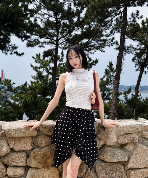 VOONT（ブント）の「Shirring High Neck Sleeveless (IVORY)（Tシャツ/カットソー・レディース・アイボリー・OS）」の8枚目の写真