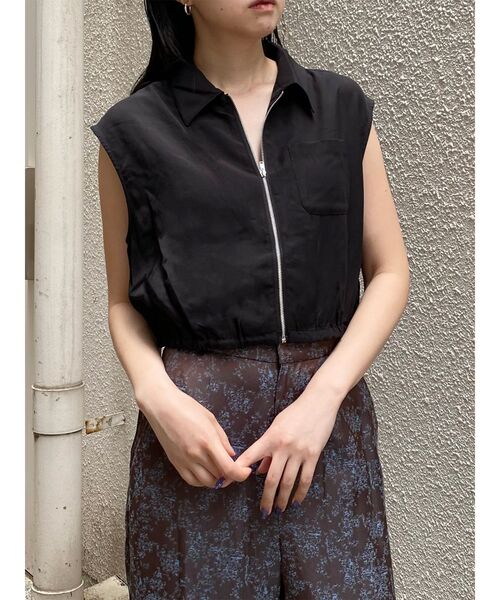 MURUA(ムルーア)の「【セットアップ対応】ブラッシュライクショートシャツ 夏服(シャツ/ブラウス・レディース・ブラウン/アイボリー/ブラック・FREE)」の3枚目の写真