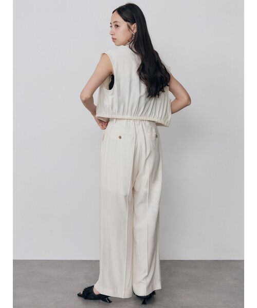 MURUA(ムルーア)の「【セットアップ対応】ブラッシュライクショートシャツ 夏服(シャツ/ブラウス・レディース・ブラウン/アイボリー/ブラック・FREE)」の12枚目の写真