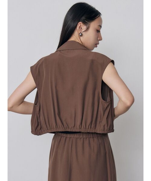 MURUA(ムルーア)の「【セットアップ対応】ブラッシュライクショートシャツ 夏服(シャツ/ブラウス・レディース・ブラウン/アイボリー/ブラック・FREE)」の16枚目の写真