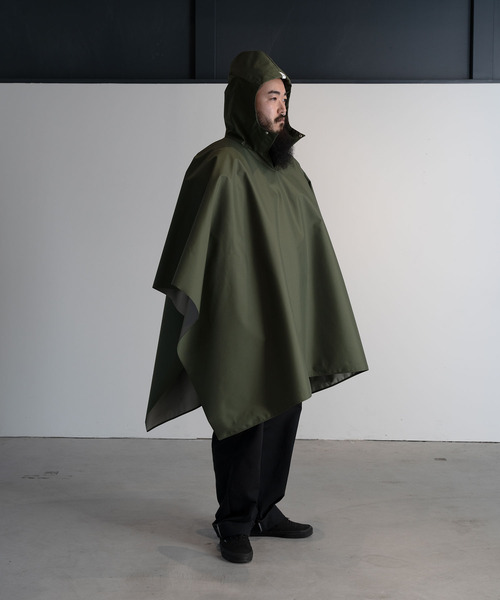 yoshiokubo(ヨシオクボ)の「yoshiokubo ヨシオクボ / PONCHO 防水ポンチョ レインコート / YES23903(ポンチョ・メンズ・ブラック/カーキ/ターコイズブルー・FREE)」の14枚目の写真