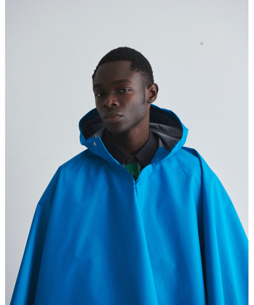 yoshiokubo(ヨシオクボ)の「yoshiokubo ヨシオクボ / PONCHO 防水ポンチョ レインコート / YES23903(ポンチョ・メンズ・ブラック/カーキ/ターコイズブルー・FREE)」の19枚目の写真