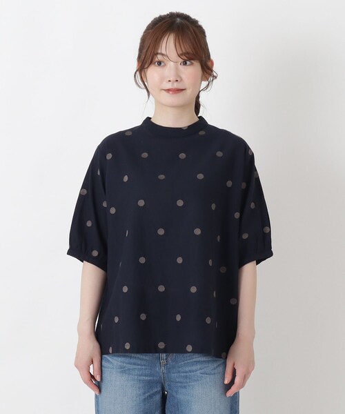 one'sterrace(ワンズテラス)の「綿麻ドット刺繍 パフスリーブブラウス(シャツ/ブラウス・レディース・ネイビー系5/ブラック系8/グレー系その他7・02)」の17枚目の写真