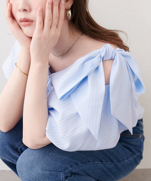 natural couture（ナチュラルクチュール）の「〈mizukoto〉マルチWAYオフショルバルーンTOPS（シャツ/ブラウス・レディース・ラベンダー/その他1/オフホワイト/ブラック/ネイビー・FREE）」の5枚目の写真