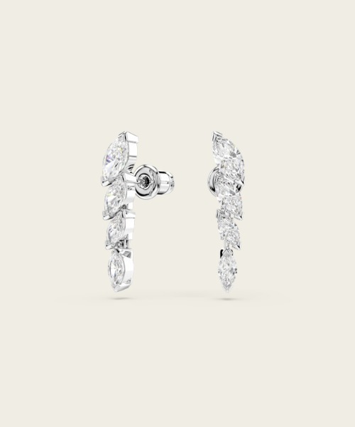 SWAROVSKI（スワロフスキー）の「【公式】【スワロフスキー】Mesmera ピアス, マーキスカット, ホワイト, ロジウム・プレーティング（ピアス（両耳用）・レディース・シルバー系・ONE SIZE）」の3枚目の写真