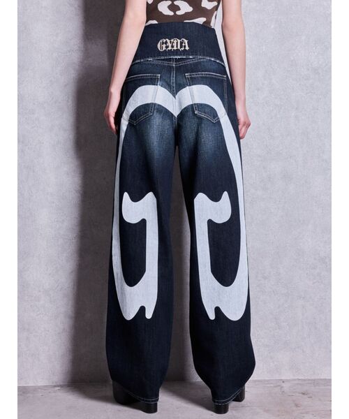 GYDA(ジェイダ)の「ハイウエストTurn Down G Printワイドデニムパンツ(デニムパンツ・レディース・ライトブルー/インディゴブルー・SMALL/MEDIUM)」の15枚目の写真