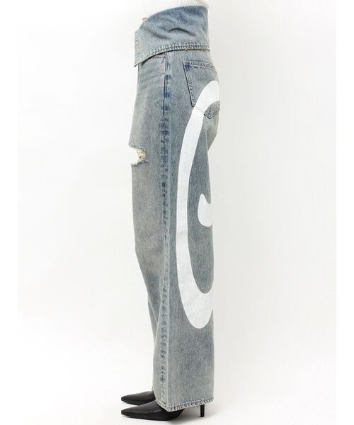 GYDA(ジェイダ)の「ハイウエストTurn Down G Printワイドデニムパンツ(デニムパンツ・レディース・ライトブルー/インディゴブルー・SMALL/MEDIUM)」の17枚目の写真