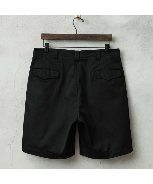 WAIPER.inc(ワイパーインク)の「WAIPER.inc 米軍 50's UNIFORM TWILL SHADE No.1 チノショーツ【WP1183】(チノパンツ・メンズ・ベージュ系その他/ブラック/オリーブ・32/36/30/38)」の4枚目の写真