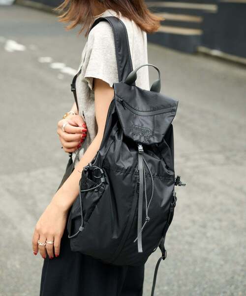 OUTDOOR PRODUCTS(アウトドアプロダクツ)の「追加5 PACKABLE BACKPACK(バックパック/リュック・レディース・ブラック/レッド/ライトグレー・FREE)」の1枚目の写真