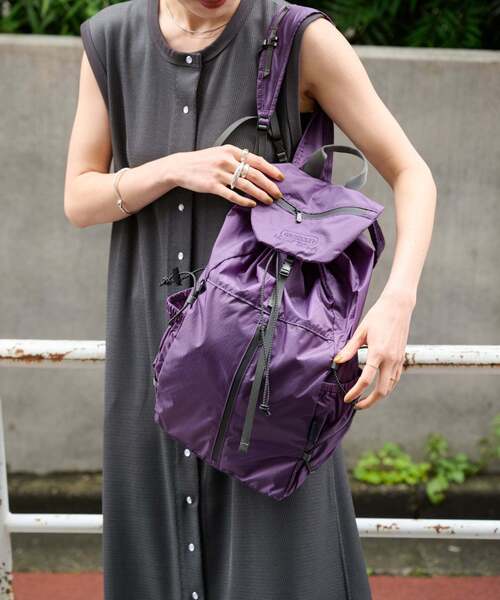 OUTDOOR PRODUCTS(アウトドアプロダクツ)の「追加5 PACKABLE BACKPACK(バックパック/リュック・レディース・ブラック/レッド/ライトグレー・FREE)」の13枚目の写真