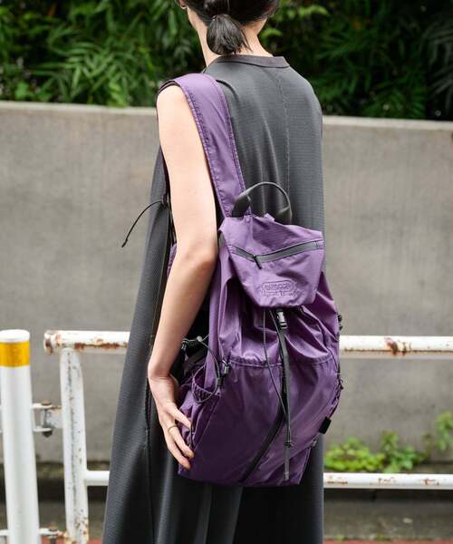 OUTDOOR PRODUCTS(アウトドアプロダクツ)の「追加5 PACKABLE BACKPACK(バックパック/リュック・レディース・ブラック/レッド/ライトグレー・FREE)」の14枚目の写真