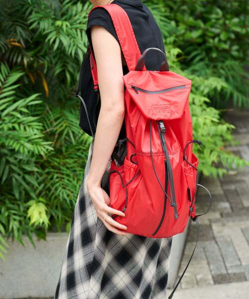 OUTDOOR PRODUCTS(アウトドアプロダクツ)の「追加5 PACKABLE BACKPACK(バックパック/リュック・レディース・ブラック/レッド/ライトグレー・FREE)」の22枚目の写真