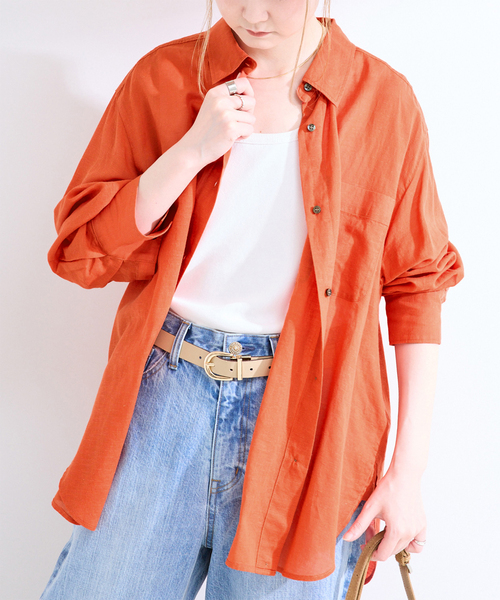 B.C STOCK(ベーセーストック)の「手洗い可 / シルクリネンミックスエアリーシャツ(シャツ/ブラウス・レディース・オレンジ/ブラック/ホワイト・FREE)」の1枚目の写真