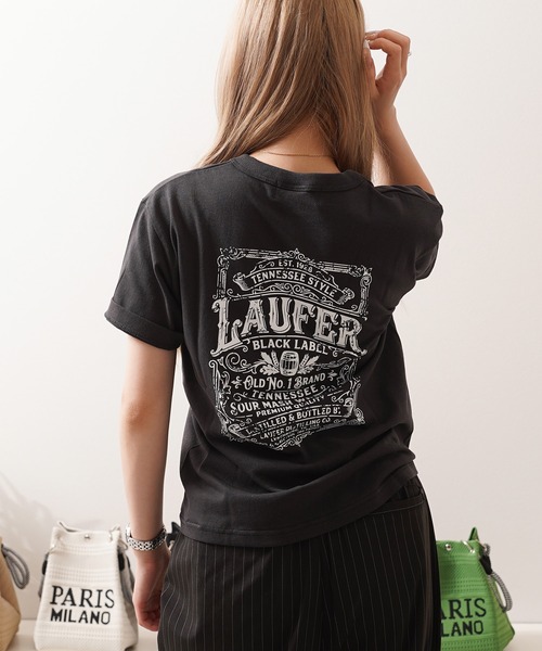 Laufer(ロイファー)の「【Laufer】ボトルラベル クロップド ヘンリーネックTシャツ / バックプリント&胸刺繍 ユニセックス(Tシャツ/カットソー・メンズ・ネイビー/ナチュラル/ブラック/スミクロ・M/S/L)」の21枚目の写真