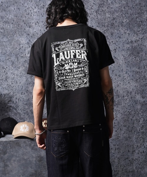 Laufer(ロイファー)の「【Laufer】ボトルラベル クロップド ヘンリーネックTシャツ / バックプリント&胸刺繍 ユニセックス(Tシャツ/カットソー・メンズ・ネイビー/ナチュラル/ブラック/スミクロ・M/S/L)」の12枚目の写真