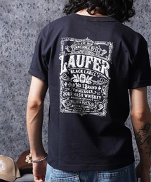 Laufer（ロイファー）の「【Laufer】ボトルラベル クロップド ヘンリーネックTシャツ   バックプリント&胸刺繍 ユニセックス（Tシャツ/カットソー）」