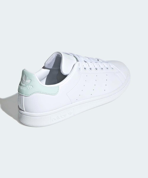 adidas（アディダス）の「スタンスミス [STAN SMITH W]  / アディダスオリジナルス adidas Originals（スニーカー・レディース・ホワイト系その他・24.0cm/24.5cm/22.5cm/22.0cm/23.0cm/23.5cm/28.0cm/25.0cm/25.5cm/26.5cm/26.0cm/27.5cm/27.0cm）」の5枚目の写真