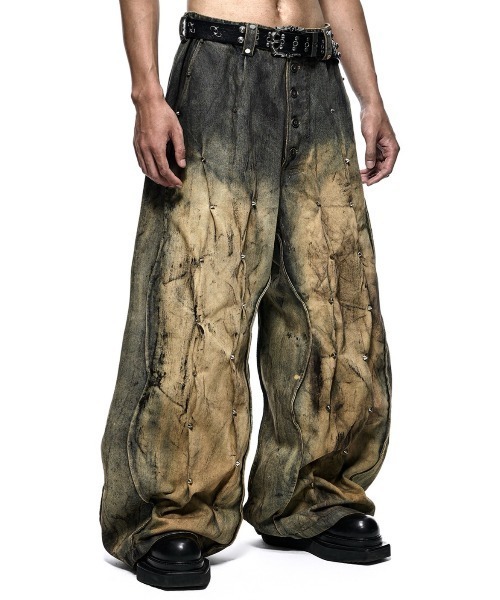 RICH（リッチ）の「【RICH】MULTI RIVET DIRT WASHED WIDE PANTS  / 【RICH】ダーティーウォッシュリベットワイドデニムパンツ＜着用動画あり＞（デニムパンツ・メンズ・チャコール・M/XS）」の12枚目の写真