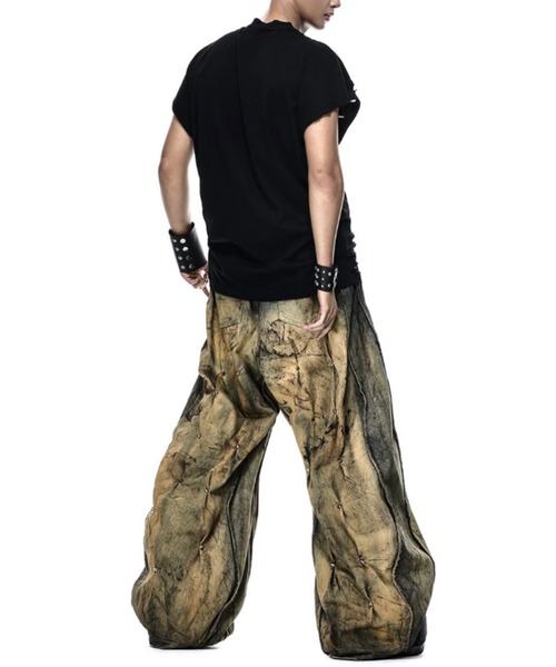 RICH（リッチ）の「【RICH】MULTI RIVET DIRT WASHED WIDE PANTS  / 【RICH】ダーティーウォッシュリベットワイドデニムパンツ＜着用動画あり＞（デニムパンツ・メンズ・チャコール・M/XS）」の8枚目の写真