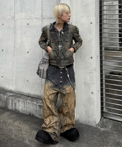 RICH（リッチ）の「【RICH】MULTI RIVET DIRT WASHED WIDE PANTS  / 【RICH】ダーティーウォッシュリベットワイドデニムパンツ＜着用動画あり＞（デニムパンツ・メンズ・チャコール・M/XS）」の19枚目の写真