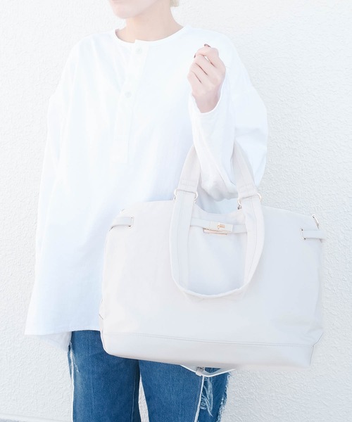 Chick(チック)の「【es】【susabi/スサビ】STACEY 撥水キャンバス&撥水ナイロン 2WAY トートバッグ マザーズバッグ(トートバッグ・レディース・ライトグレー/ブラック/ベージュ/ホワイト系1/ホワイト系2・FREE)」の20枚目の写真