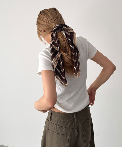 CANAL JEAN(キャナルジーン)の「diggity マルチストライプスカーフ(バンダナ/スカーフ・レディース・ブラウン/ネイビー・ONE SIZE)」の4枚目の写真