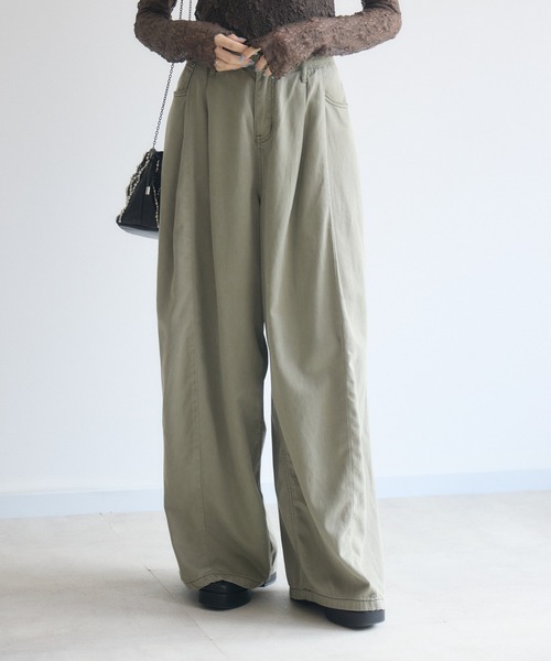 Paradise Picnic(パラダイスピクニック)の「TRANOI. カーブカラーデニムパンツ(デニムパンツ・レディース・カーキ/ブルー・SMALL/MEDIUM)」の7枚目の写真