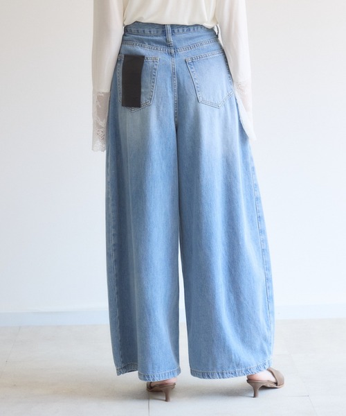 Paradise Picnic(パラダイスピクニック)の「TRANOI. カーブカラーデニムパンツ(デニムパンツ・レディース・カーキ/ブルー・SMALL/MEDIUM)」の20枚目の写真