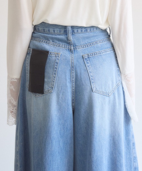 Paradise Picnic(パラダイスピクニック)の「TRANOI. カーブカラーデニムパンツ(デニムパンツ・レディース・カーキ/ブルー・SMALL/MEDIUM)」の21枚目の写真