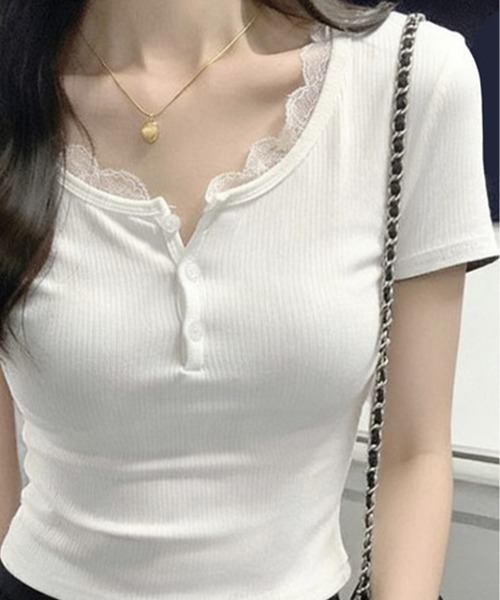 Songe(ソンジュ)の「レース付きヘンリーネック半袖Tシャツ(Tシャツ/カットソー・レディース・ホワイト/グリーン・M/L)」の2枚目の写真