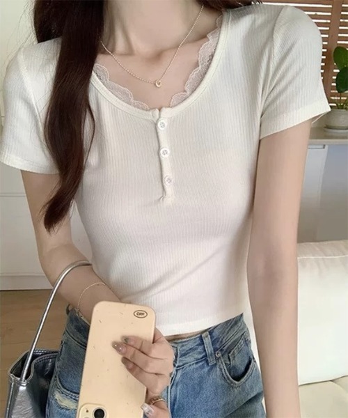 Songe(ソンジュ)の「レース付きヘンリーネック半袖Tシャツ(Tシャツ/カットソー・レディース・ホワイト/グリーン・M/L)」の3枚目の写真