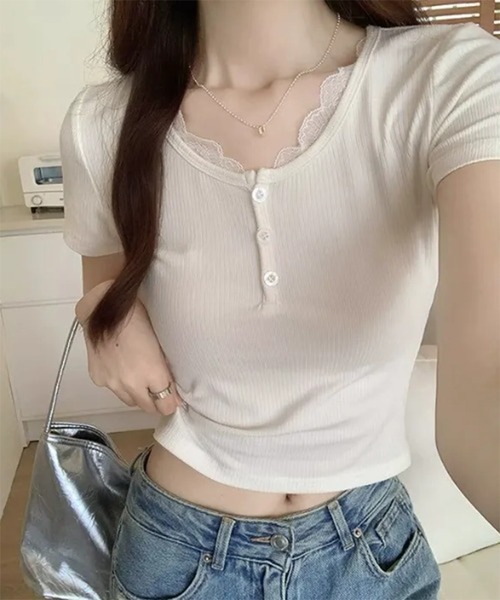 Songe(ソンジュ)の「レース付きヘンリーネック半袖Tシャツ(Tシャツ/カットソー・レディース・ホワイト/グリーン・M/L)」の5枚目の写真