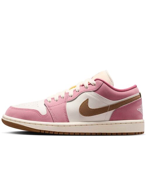 JORDAN BRAND(ジョーダンブランド)の「エア ジョーダン 1 LOW ウィメンズシューズ / Air Jordan 1 Low Women's Shoes DC0774-609 Desert Berry(スニーカー・レディース・ピンク系その他2・24.5/23/22.5/25/23.5/24/26/25.5/22)」の1枚目の写真