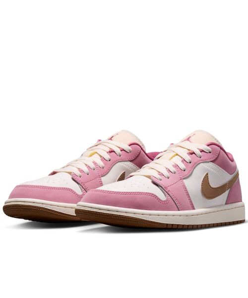 JORDAN BRAND(ジョーダンブランド)の「エア ジョーダン 1 LOW ウィメンズシューズ / Air Jordan 1 Low Women's Shoes DC0774-609 Desert Berry(スニーカー・レディース・ピンク系その他2・24.5/23/22.5/25/23.5/24/26/25.5/22)」の5枚目の写真