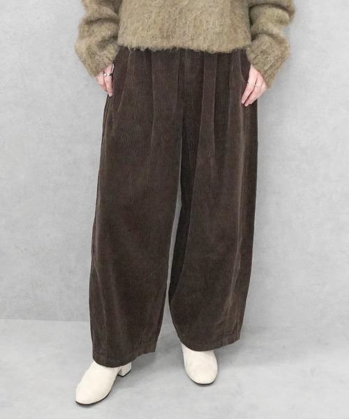 SELECT LEVERY(セレクトリベリー)の「コーデュロイサーカスパンツ(その他パンツ・レディース・ブラック/グレー/ブラウン/ベージュ/モカ/オフホワイト・X-LARGE/LARGE/SMALL/MEDIUM)」の4枚目の写真