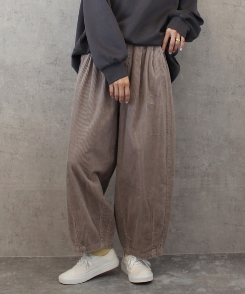 SELECT LEVERY(セレクトリベリー)の「コーデュロイサーカスパンツ(その他パンツ・レディース・ブラック/グレー/ブラウン/ベージュ/モカ/オフホワイト・X-LARGE/LARGE/SMALL/MEDIUM)」の14枚目の写真