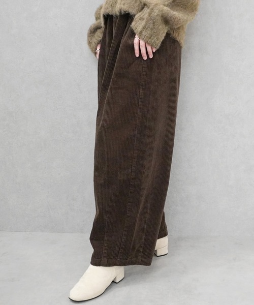 SELECT LEVERY(セレクトリベリー)の「コーデュロイサーカスパンツ(その他パンツ・レディース・ブラック/グレー/ブラウン/ベージュ/モカ/オフホワイト・X-LARGE/LARGE/SMALL/MEDIUM)」の20枚目の写真