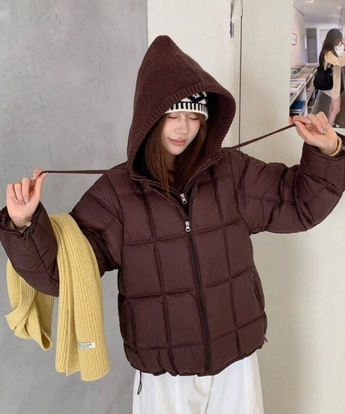 Ritzy(リッツィー)の「ニットフード付きキルト中綿コート(その他アウター・レディース・ブラック/アイボリー/ラベンダー/グレー/マスタード・L/M)」の22枚目の写真