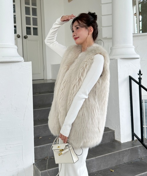 BIRTHDAY BASH(バースデイバッシュ)の「VEGAN FUR GILET IVORY(ヴィーガンファージレ)(その他アウター・レディース・アイボリー・FREE)」の14枚目の写真