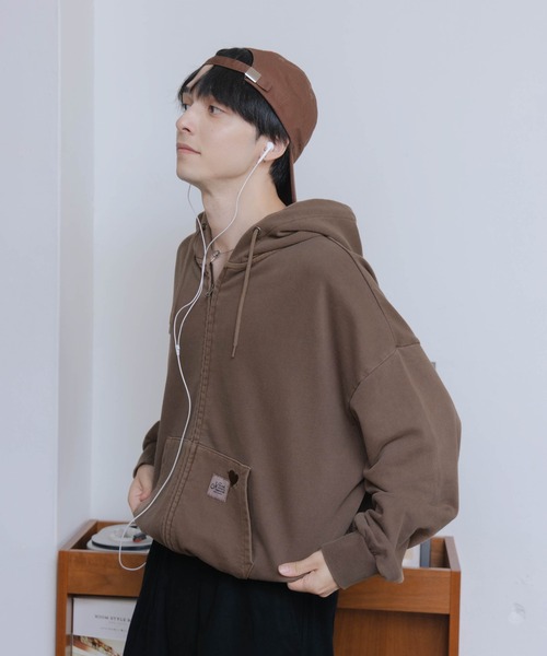 kaoyorinakami(カオヨリナカミ)の「balloon short zip hoodie / バルーンショートジップフーディ(パーカー・メンズ・グレー/ブラウン/ネイビー/レッド/ブルー/ブラック・LARGE/MEDIUM/X-LARGE/SMALL)」の21枚目の写真