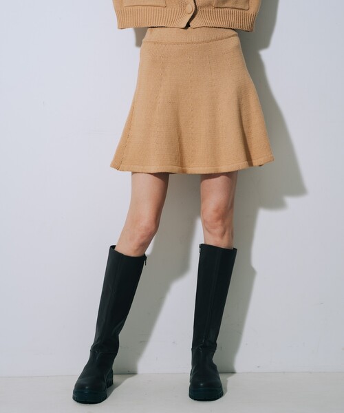 SELFIST(セルフィスト)の「【kariさんコラボ】レース衿カーデ×ミニスカートSET(ワンピース・レディース・ベージュ/チャコールグレー・フリー)」の7枚目の写真