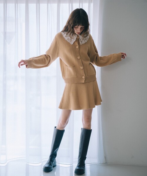 SELFIST(セルフィスト)の「【kariさんコラボ】レース衿カーデ×ミニスカートSET(ワンピース・レディース・ベージュ/チャコールグレー・フリー)」の18枚目の写真
