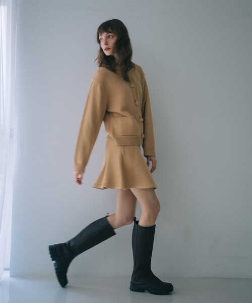 SELFIST(セルフィスト)の「【kariさんコラボ】レース衿カーデ×ミニスカートSET(ワンピース・レディース・ベージュ/チャコールグレー・フリー)」の19枚目の写真