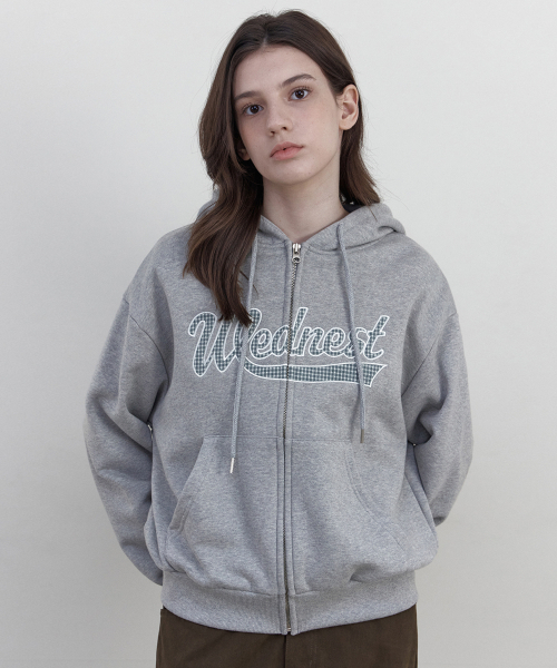 WEDNESDAYOASISFORWOMEN（ウェンズデー オアシス フォー ウーマン）の「チェックアップリケフードジップアップ_MELANGE GRAY(WB6OT07)（パーカー・レディース・ライトグレー・FREE）」の2枚目の写真