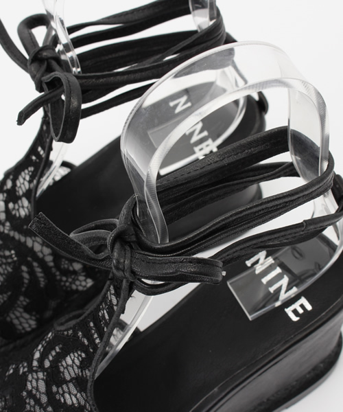 NINE（ナイン）の「レザーレースエスパドリーユ（サンダル・レディース・ネイビー/ブラック/ホワイト・MEDIUM/SMALL/LARGE）」の7枚目の写真