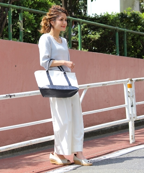 Spick & Span（スピックアンドスパン）の「12Gアイレットテンジクプルオーバー◆（ニット/セーター・レディース・ネイビー/サックスブルー/ホワイト・FREE）」の4枚目の写真