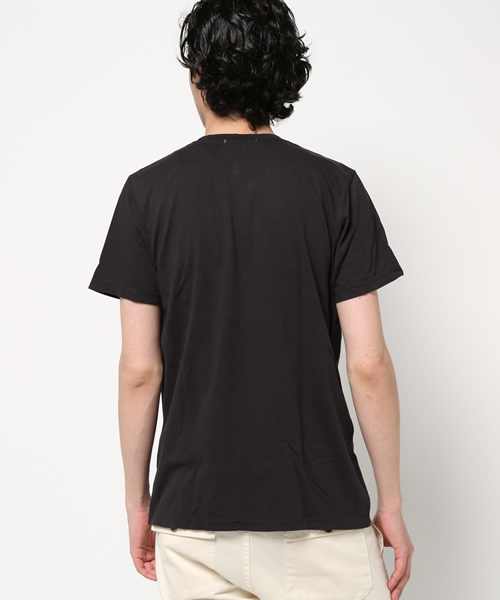 JUNK FOOD（ジャンクフード）の「Batman VS Superman/バットマン/スーパーマン　Tシャツ（Tシャツ/カットソー・メンズ・ブラック・X-SMALL/SMALL/MEDIUM）」の3枚目の写真